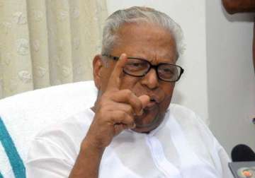 achuthanandan takes sacking of aides in his stride
