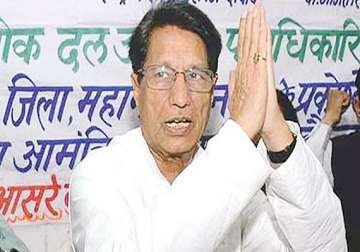 ajit plays hardball with cong says nothing certain on tie up