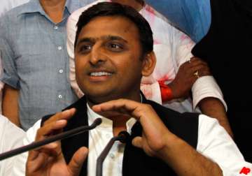 akhilesh revives janta darbar