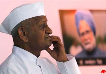 anna hazare says will not contest polls but support honest candidates