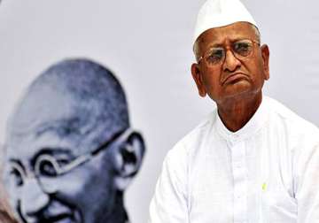 anna hazare silent on kejriwal s crusade