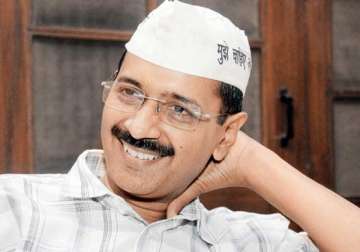 arvind kejriwal returns to his kaushambi residence