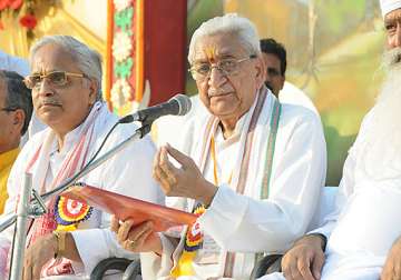 ashok singhal replaced as vhp president