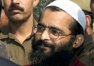 bjp attacks cong over its silence on execution of afzal guru