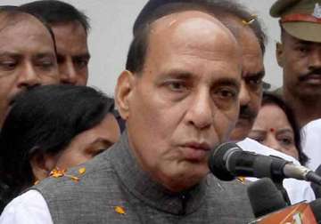 bjp blames congress for messing up telangana issue
