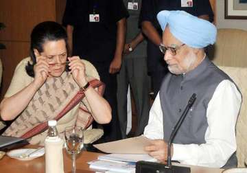 bjp blames pm sonia for army chief age row going to court