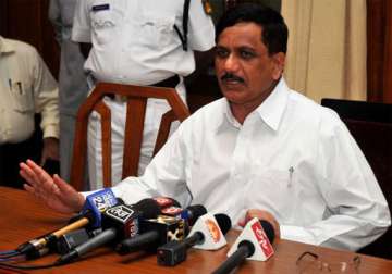 disqualify mlas backing yeddyurappa bjp tells speaker