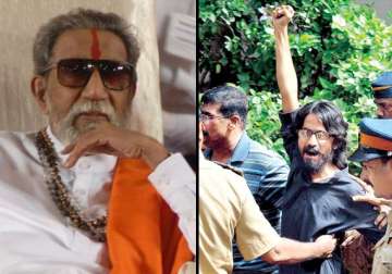 bal thackeray backs cartoonist trivedi