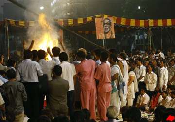 bal thackeray s ashes to be immersed in godavari on friday