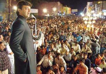 bangalore court summons akbaruddin owaisi for hate speech