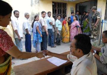 bengal district to lure voters with shopping offers