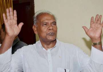 bihar cm manjhi questions modi s jharkhand visit during bypoll in bihar