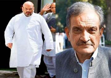 birender singh meets amit shah amid speculation of joining bjp