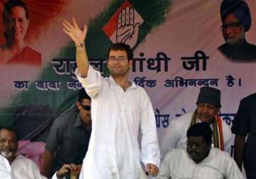 build pressure on modi regime rahul tells gujarat congress