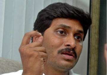 cbi continues to grill jagan today in da case