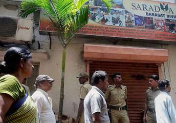 cpi m alleges probe into saradha scam not going forward