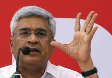 cpi m asks trinamool to stop violence in west bengal
