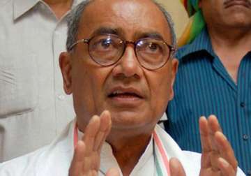 clarify if digvijay is in congress or not mp bjp asks sonia