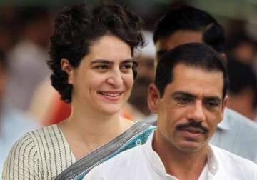 complaint filed against robert vadra for his mango people in banana republic comment