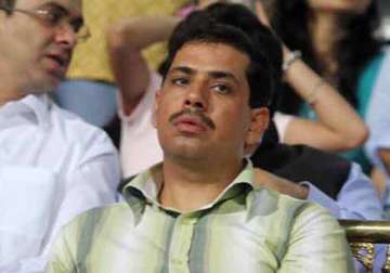 congress mp demands probe into vadra dlf deal