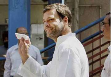 congress candidate on padyatra awaits rahul gandhi to join