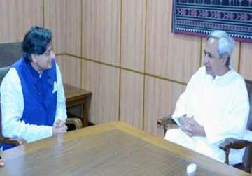 congress door always open for naveen patnaik shashi tharoor