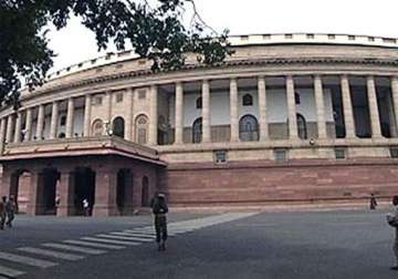 congress gets just 2 seat in front row in lok sabha