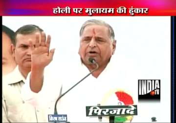 congress has been cheating the people mulayam