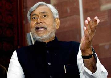 congress knows the trick to remain in power nitish kumar