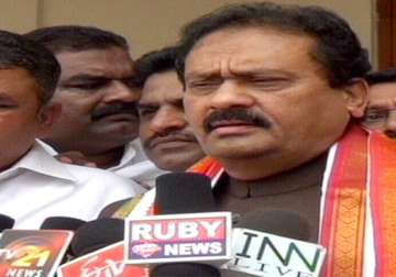 congress leaders against alliance with trs