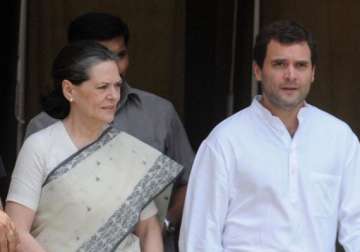 congress leaders repose faith in sonia rahul s leadership