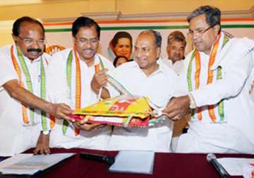 congress promises to decongest greater bangalore region with promises galore in congress manifesto for karnataka polls
