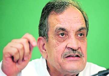 congress removes birender singh from cwc