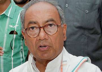 congress won t engineer defection by bjp mlas in goa digvijay