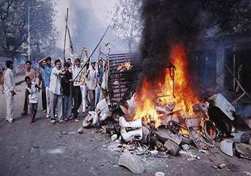 congress lawyers slam gujarat govt for destroying 2002 riot records