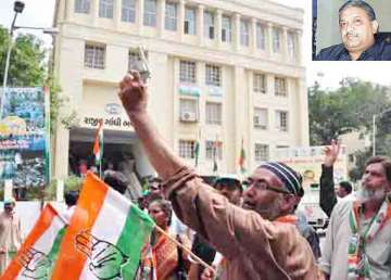 congress wins maiden gandhinagar civic poll