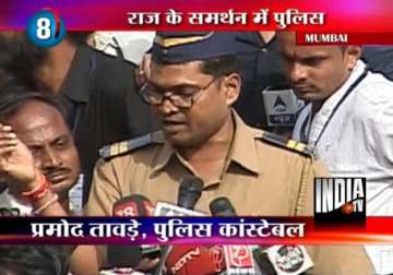 cop greets raj thackeray after he slams mumbai police chief