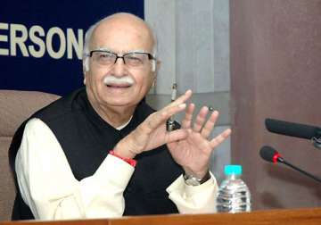 crackdown reminded of emergency days advani