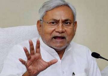 decision on the 2014 lok sabha polls tie up after october says nitish kumar