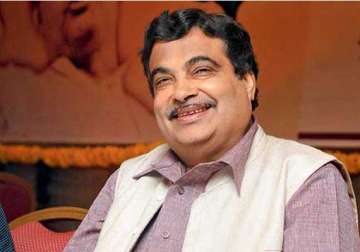 delhi bjp chief discusses government formation with nitin gadkari