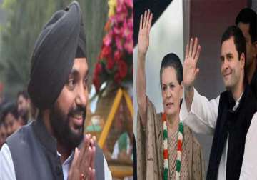 delhi congress reposes full confidence in rahul sonia