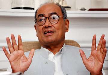 digvijay challenges chouhan for a debate on mp