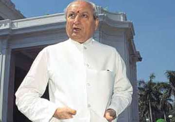 romesh bhandari passes away politicians attend cremation