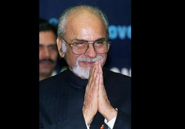 government declares seven day state mourning on gujral s death