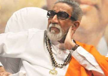 hc frames issues on bal thackeray s will as jaidev disputes it