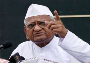 hazare to stay at jp house ahead of patna rally