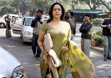 hema malini to be bjp candidate from karnataka for rs bypoll
