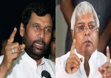 if i m a weather man who are you an angry paswan asks lalu