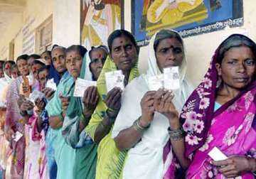 in madhubani candidates find going not so easy