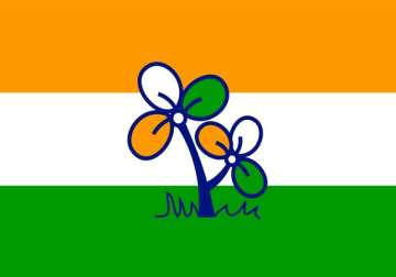 independent lawmaker joins trinamool in bengal